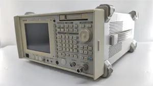 R3273 スペクトラムアナライザ、100 Hz～26.5 GHz