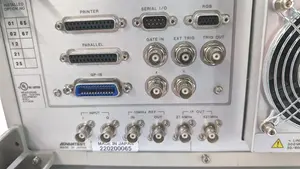 R3273 スペクトラムアナライザ、100 Hz～26.5 GHz