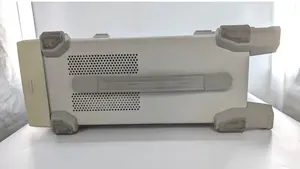 R3273 スペクトラムアナライザ、100 Hz～26.5 GHz