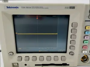 TDS3034　デジタルオシロスコープ 4CH 300MHz 2.5GS/S