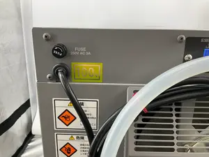 SU-261 小型環境試験機(恒温器)