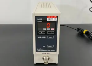 LV-0121A ディジタル変位計ユニット  / LV-0930 変位解析ソフトウェア 