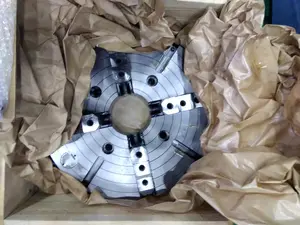 四ツ爪単動チャック（未使用品）