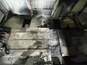 立型マシニングセンター（異音あり）