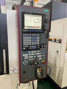 立型マシニングセンター　※