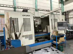 オークマ　立型マシニングセンター　