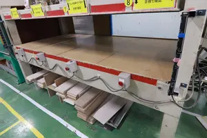 フラッシュプレス