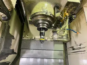 オークマ　立型マシニングセンター