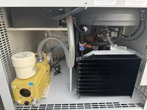 真空凍結乾燥機