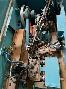 板転造盤（縦型ローリングマシン）