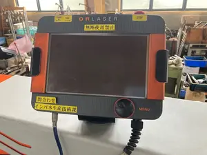 レーザー溶接機