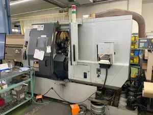 NC対向2主軸2タレット旋盤