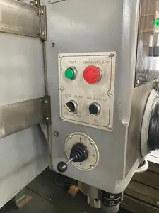 ラジアルボール盤
