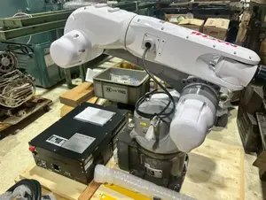 ロボット