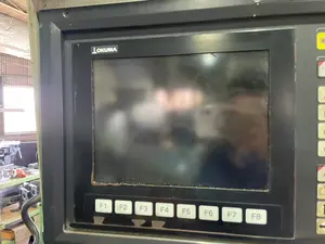 オークマ　立型マシニングセンター（要修理）