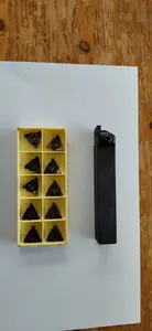 三菱　溝入れバイトホルダー・チップ