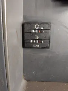 5軸マシニングセンター