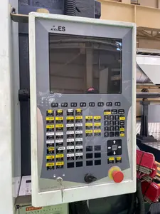 射出成型機