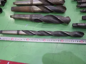 ドリル　φ２５～７５　３９本　ソケット６種１０個　　まとめて　　ジャンク扱い