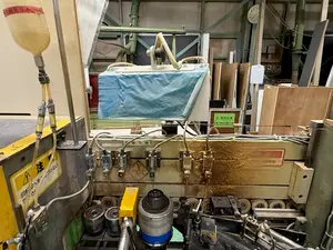 自動直線縁貼機