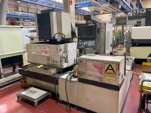 FANUC　ロボカット　ワイヤー放電加工機　