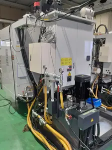 KIRA 立型マシニングセンター　