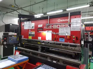 ＮＣ油圧プレスブレーキ
