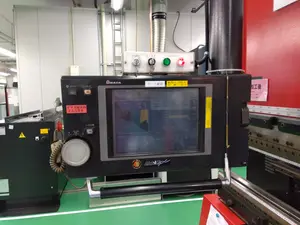ＮＣ油圧プレスブレーキ