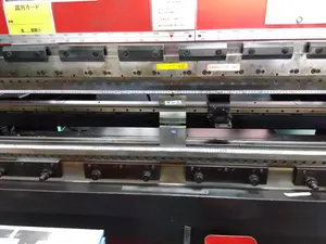 ＮＣ油圧プレスブレーキ