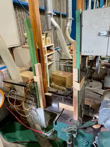 ミニギャングソー（自動挽割機）