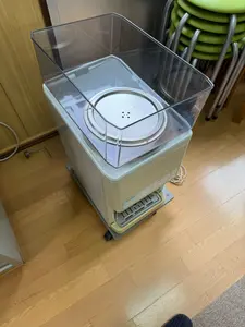 卓上型ウォータークーラー