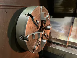 オークマ製旋盤　LC40