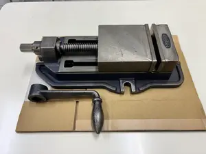 F型ミーリングバイス