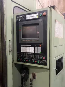 立型マシニングセンター