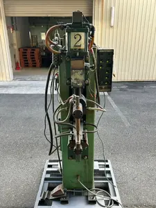 スポット溶接機