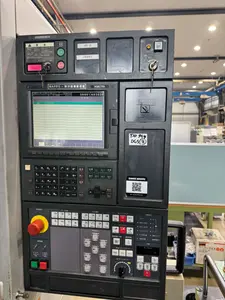 立型マシニングセンター