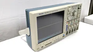 MSO4104ミックスド・シグナル・オシロスコープ テクトロニクス  S/N:C003099