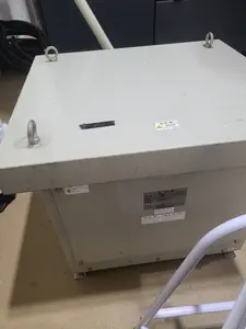 5軸立マシニングセンター