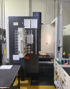 5軸立マシニングセンター