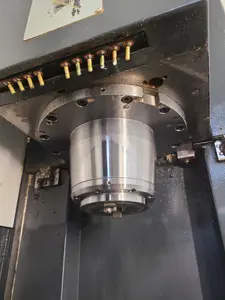 5軸立マシニングセンター