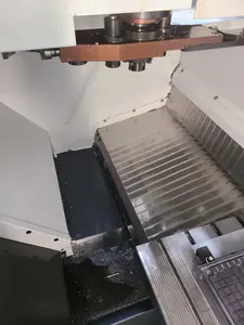 5軸立マシニングセンター