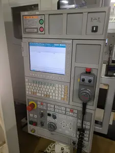 3軸立マシニングセンター