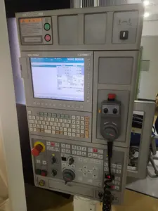 3軸立マシニングセンター