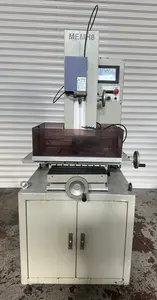 細穴放電加工機