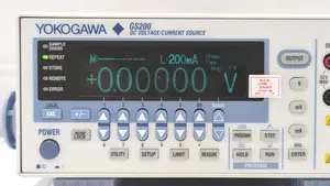 GS210-1-M/MON/C10 直流電圧/電流源 GS200 横河計測　 91PB19401