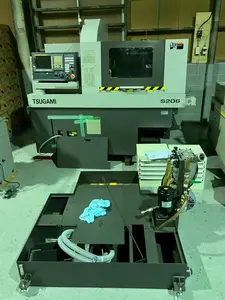 CNC精密自動旋盤