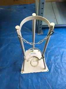 高圧ガス容器用ボンベスタンド10L