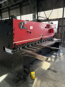 油圧シャーリング