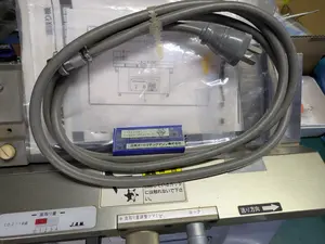 卓上面取り機