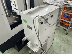 CNC超高速精密加工機　薄板加工機